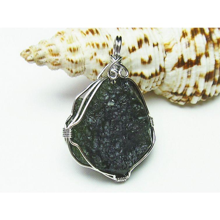 鑑別書付]モルダバイトペンダント - ネックレス 