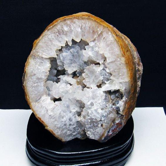 2.1Kg メノウ 原石 カルサイト共生 t640-2247 : 誠安天然石専門店