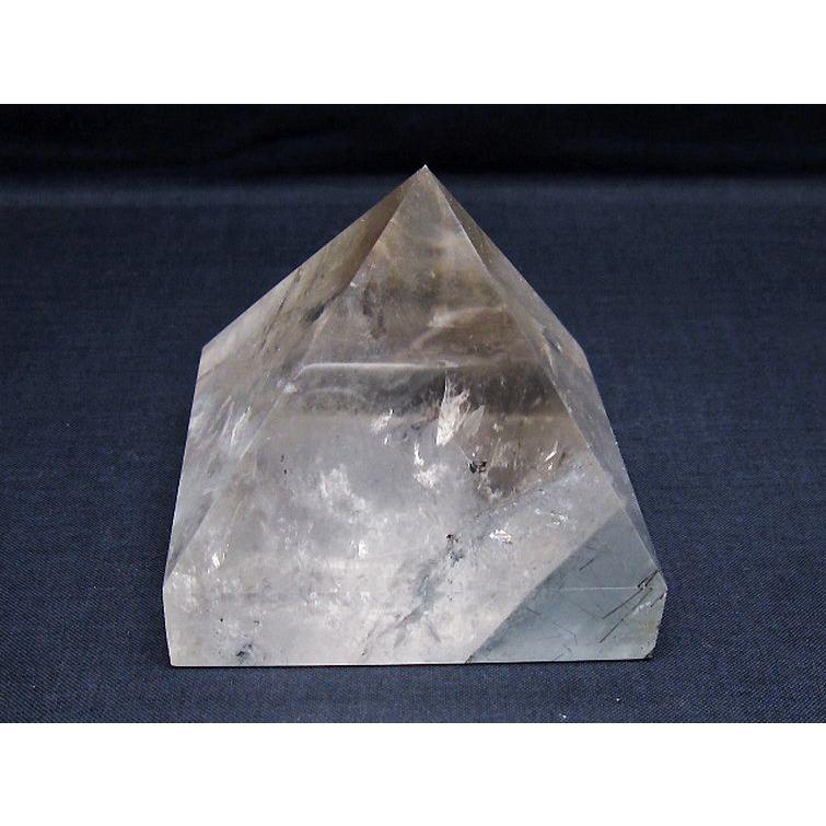 ガーデンクォーツ ピラミッド ルチル入り t648-3722 : 誠安天然石専門