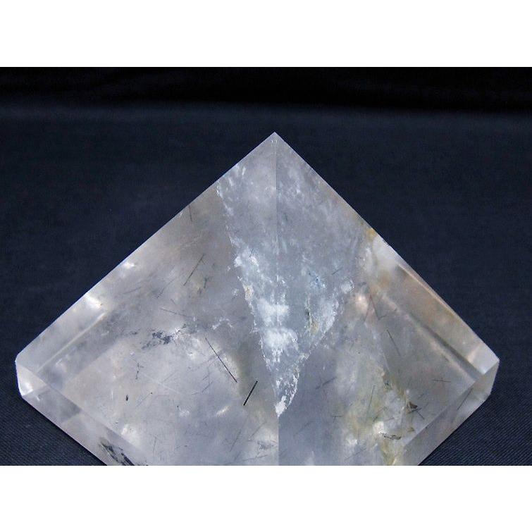 ルチルクォーツ（金針ルチル水晶）ピラミッド t648-3730 : 誠安天然石