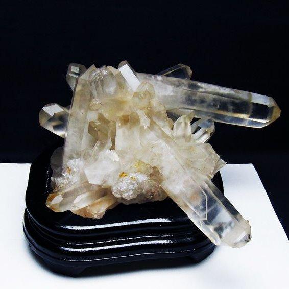 水晶クラスター特大2.5kg‼️