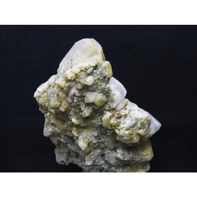 1.4Kg トルマリン入り ヒマラヤ水晶クラスター t668-7864 : 誠安