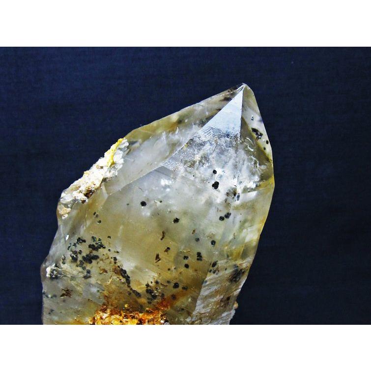 1.4Kg 雲母入り ライトニング水晶 原石 t695-7953 : 誠安天然石専門店