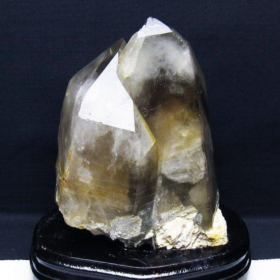 4.2Kg ライトニング水晶 原石 t695-7977 : 誠安天然石専門店 - 通販 