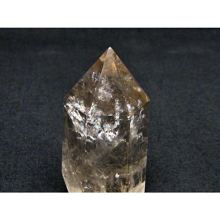 虹入り ライトニング水晶ガーデンクォーツ（庭園水晶） 六角柱 t705