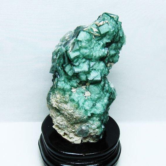 天然フローライト　原石 1.3Kg 緑フローライト 原石 t726-1702 : 誠安天然石専門店 - 通販