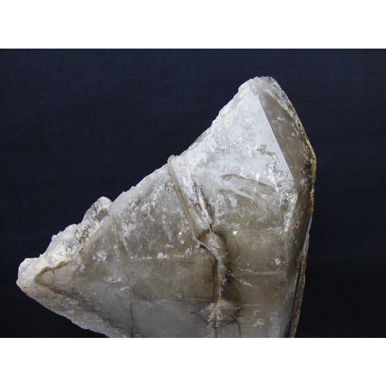 3Kg ライトニング水晶 原石 t735-3971 : 誠安天然石専門店 - 通販