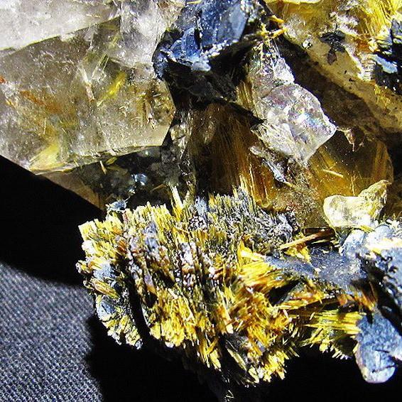 ルチルクォーツ クラスター ゴールドタイチンルチル t801-335 : 誠安