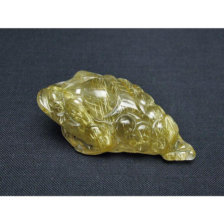 【値下げしました】ルチルクォーツ置物 ルチルクォーツ 置物 金蟾 ゴールドタイチンルチル t801-687 : 誠安