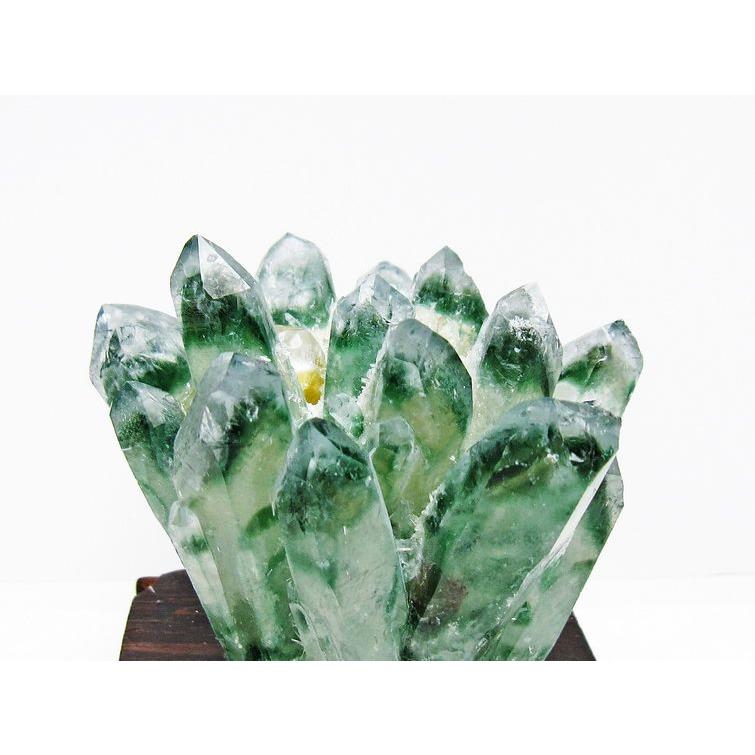 緑水晶 グリーンクォーツ クラスター t802-5819 : 誠安天然石専門店