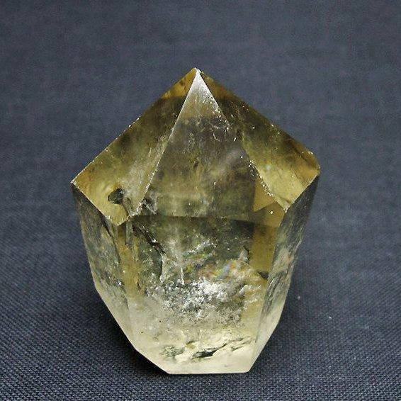 虹入り シトリン水晶 六角柱 t98-2256 : 誠安天然石専門店 - 通販