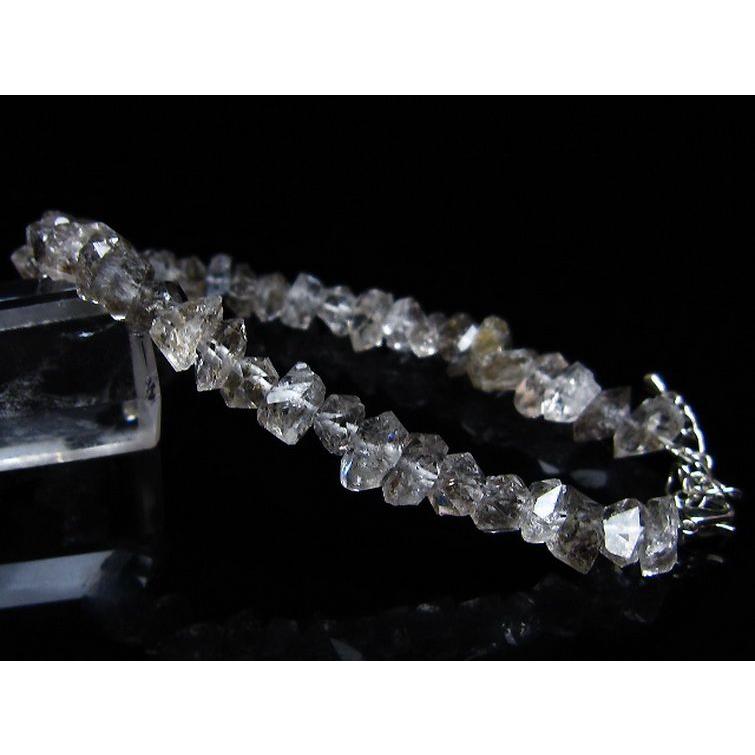 スティブナイトインクォーツ 9mm ブレスレット ハーキマーダイヤモンド スティブナイト（輝安鉱）入り | ハーキマーダイヤモンド水晶