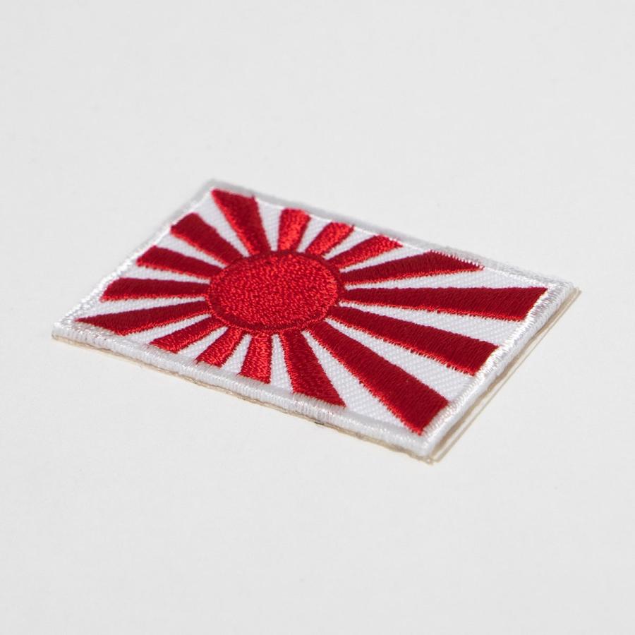 自衛隊 ワッペン ( シール＆アイロン接着 ) 自衛艦旗 軍艦旗 3cm×4.5cm 旭日旗 パッチ ミリタリー 海上自衛隊 海軍 刺繍 刺しゅう アップリケ サバゲー |  | 03