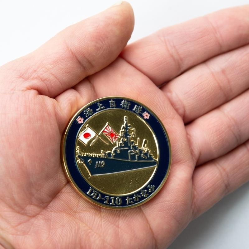 【貴重品】オリーブドラブ メダル ピンバッジ 貴重品】オリーブドラブ メダル ピンバッジ 貴重品】オリーブ