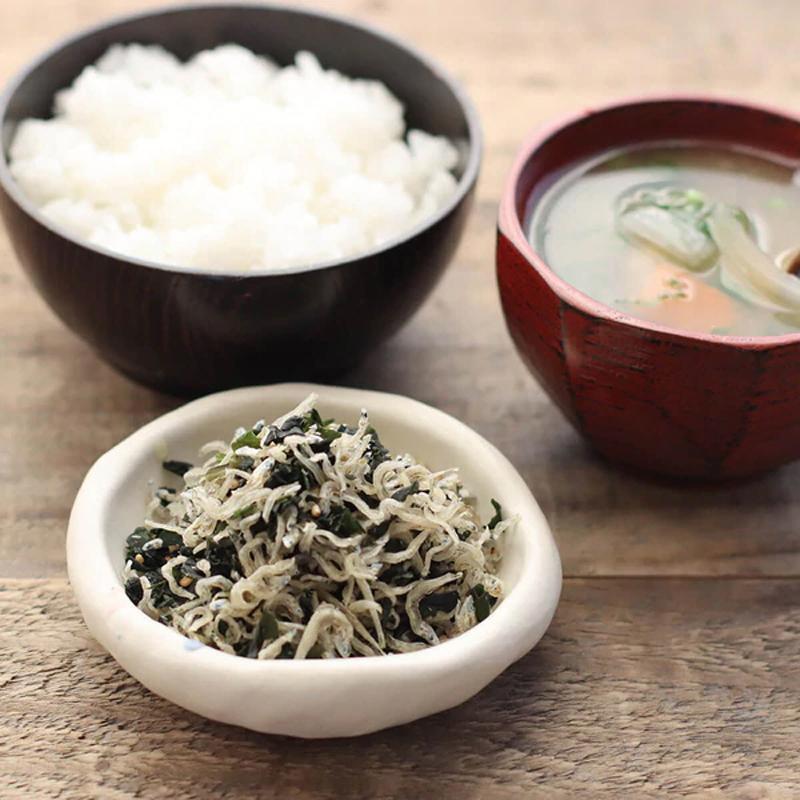 呉 お土産 【 わかめちりめん[中元本店] 】　ご当地 お取り寄せ 呉市 広島 土産 名物 ちりめん おむすび 混ぜご飯｜seifukunofuji｜06