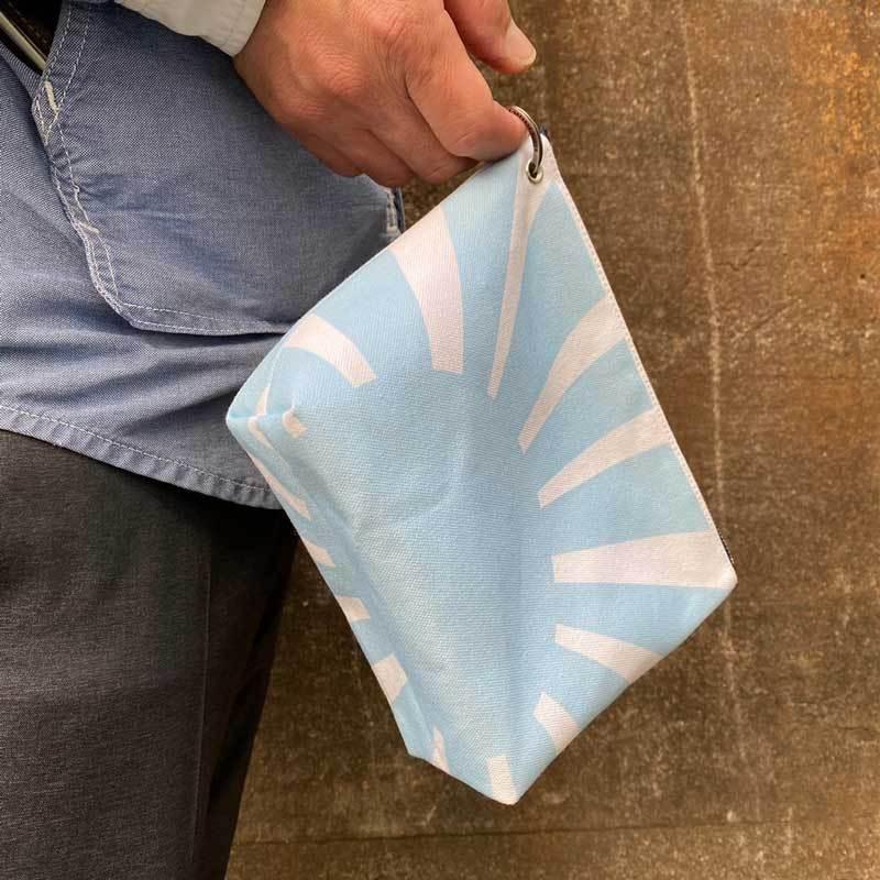 リング付き舟形ポーチ【軍艦旗(自衛艦旗)・水色】[HUG-はぐ-] |  | 02