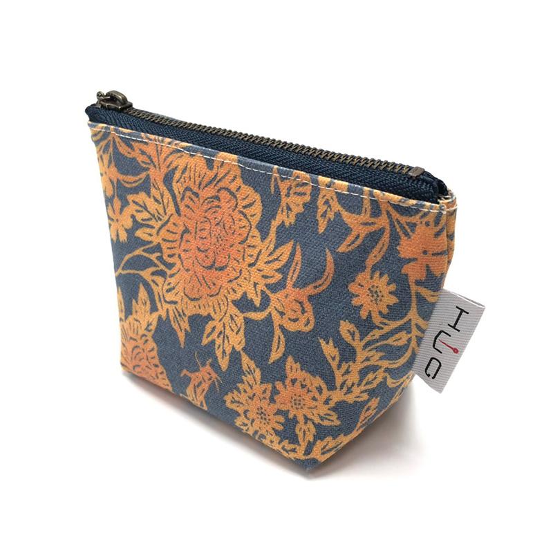 舟形ミニポーチ【入船山記念館 旧呉鎮守府司令長官官舎 金唐紙「洋館客室の虫たち」】[HUG-はぐ-] |  | 06