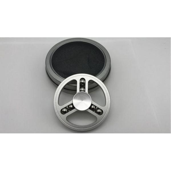 特注品 4枚羽 チタン製 ハンドスピナー EDC