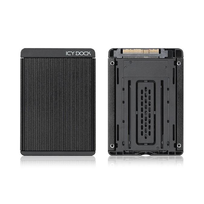 Icy Dock | MB705M2P-B EZConvert M.2 PCIe NVMe SSD を 2.5" U.2 PCIe SSD に 変換 |  | 03