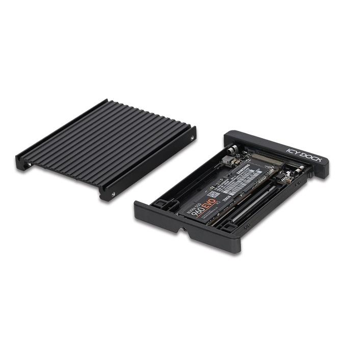 Icy Dock | MB705M2P-B EZConvert M.2 PCIe NVMe SSD を 2.5" U.2 PCIe SSD に 変換 |  | 08