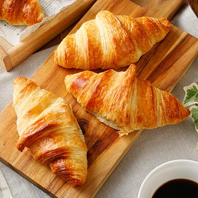 【お取り寄せ】【R】フランス産【冷凍】クロワッサン 約72g×60個 の商品画像