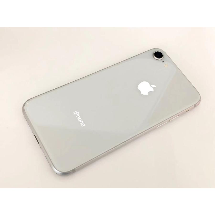 iPhone8 64ギガシルバー SIMフリー 目立つ傷なし