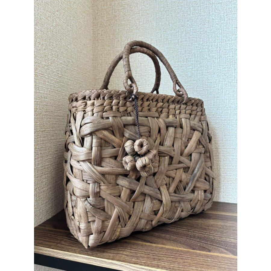 国産山葡萄 山葡萄かごバッグ 手作り 籠バッグ 乱れ編み 内布 国産山葡萄 山葡萄かごバッグ 手作り 籠バッグ 乱れ編み 内布