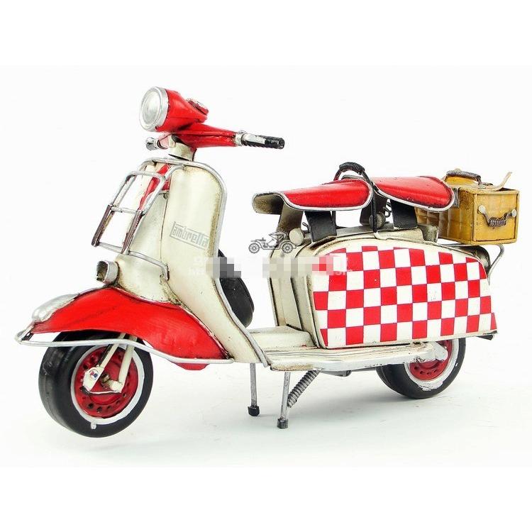 ベスパ ライムブルー 1965年 Vespa Italy レトロ ブリキ製 ベスパ ライムブルー 1965年 Vespa Italy レトロ ブリキ製