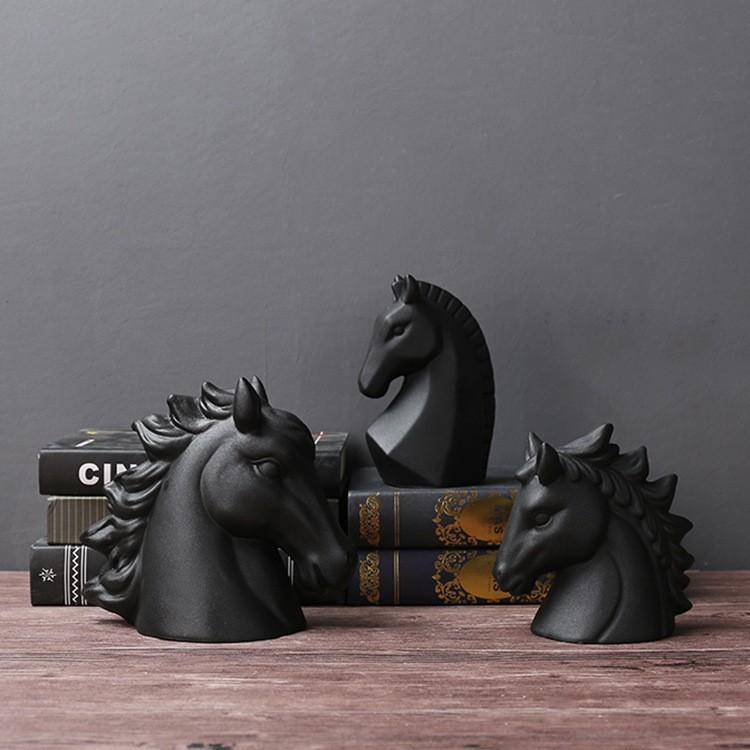 馬の頭 置物 オブジェ レトロ インテリア 雑貨 置き物 誕生日
