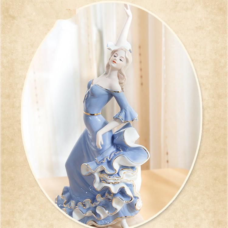 人形　天使　陶器　デンマーク　置物　インテリア　工芸品　美術品　A3308 陶器 置物 西洋陶器 北欧磁器 陶器製人形 お姫様 人形 陶器置物