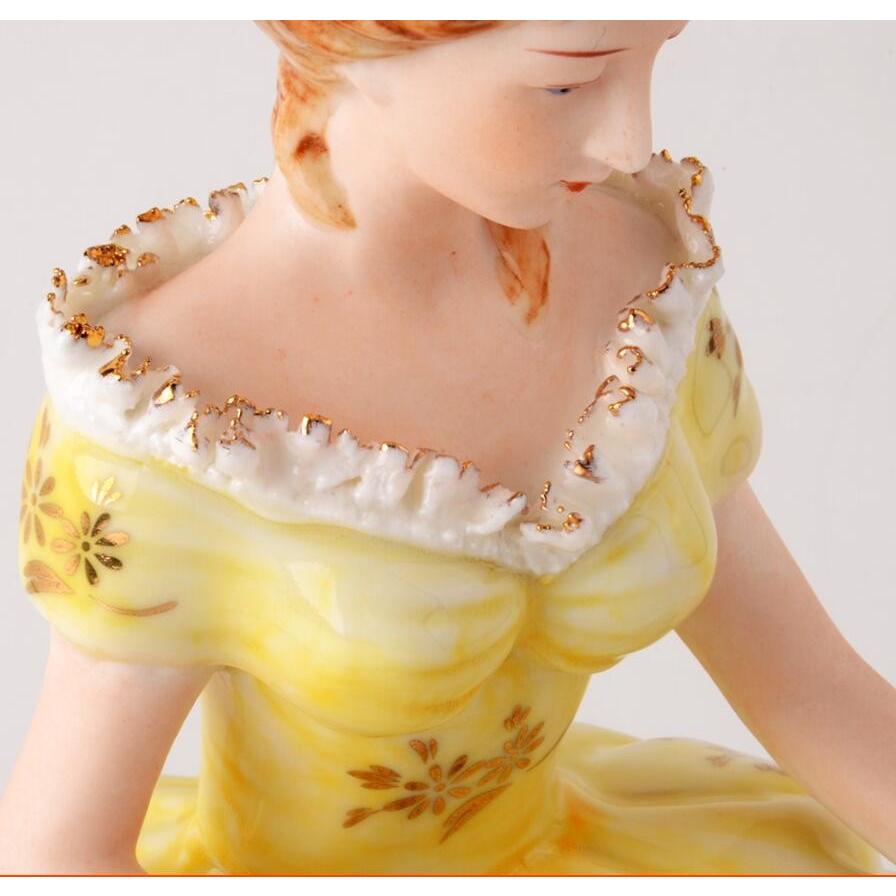 陶器 置物 西洋陶器 北欧磁器 陶器製人形 お姫様 陶器人形 陶器置物