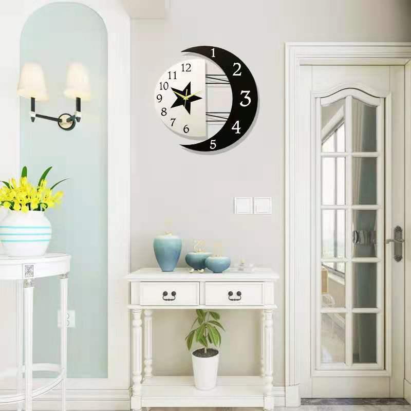 月の壁時計 月と太陽 壁掛け時計 掛け時計 かけ時計 おしゃれ 壁