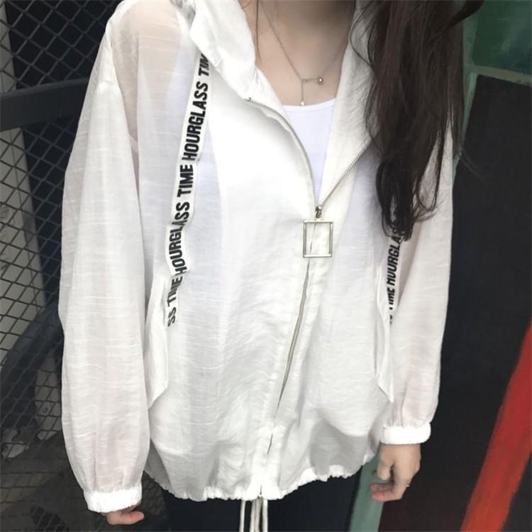 Uvカット薄手 超軽量 フード付き マウンテンパーカー ジャケット ブルゾンジャンパー レディース 無地 長袖 スプリングコート 英字柄 ゆったり 着痩せ 2色 1750 4970 成宇合同会社 通販 Yahoo ショッピング