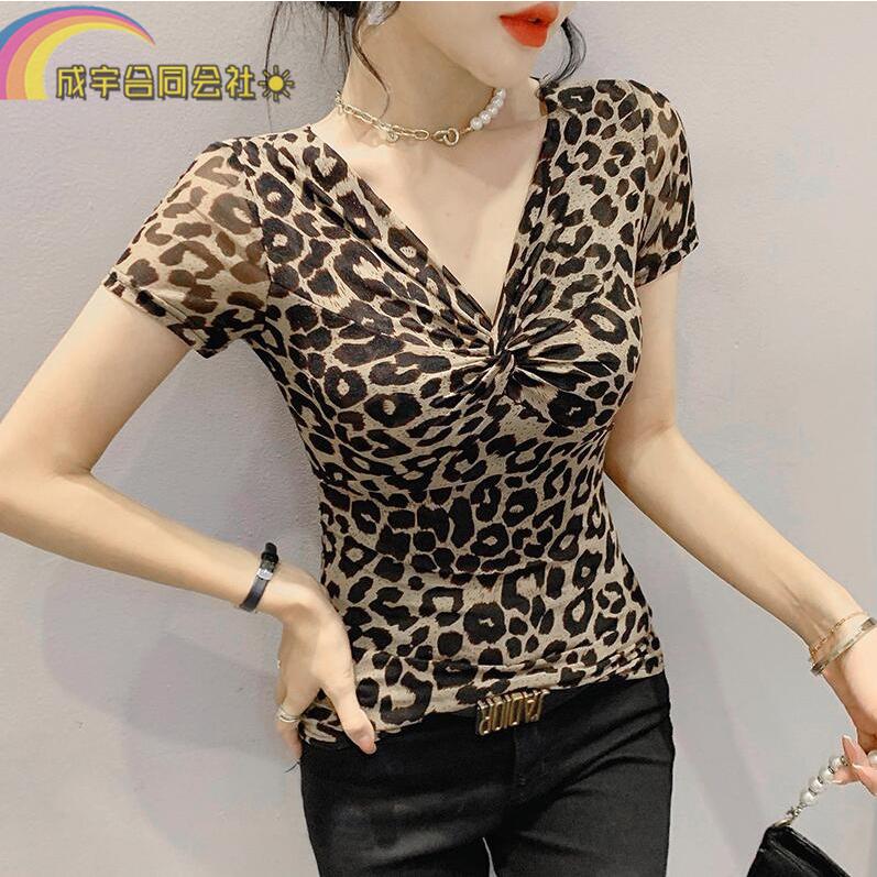 Vネック トップス レディース 30代40代 春夏 レオパード柄 タイトT