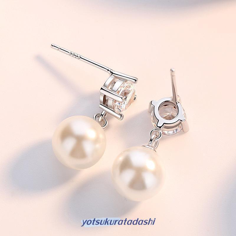 ピアス レディース パール 8mm 一粒ダイヤ 揺れる ジルコニア 豪華 プラチナ仕上げ  女性 ギフト 誕生日プレゼント ホワイトデーお返しの画像