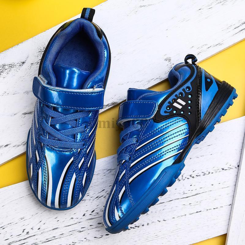サッカー スパイクシューズ ワールドカップ トレーニングシューズ
