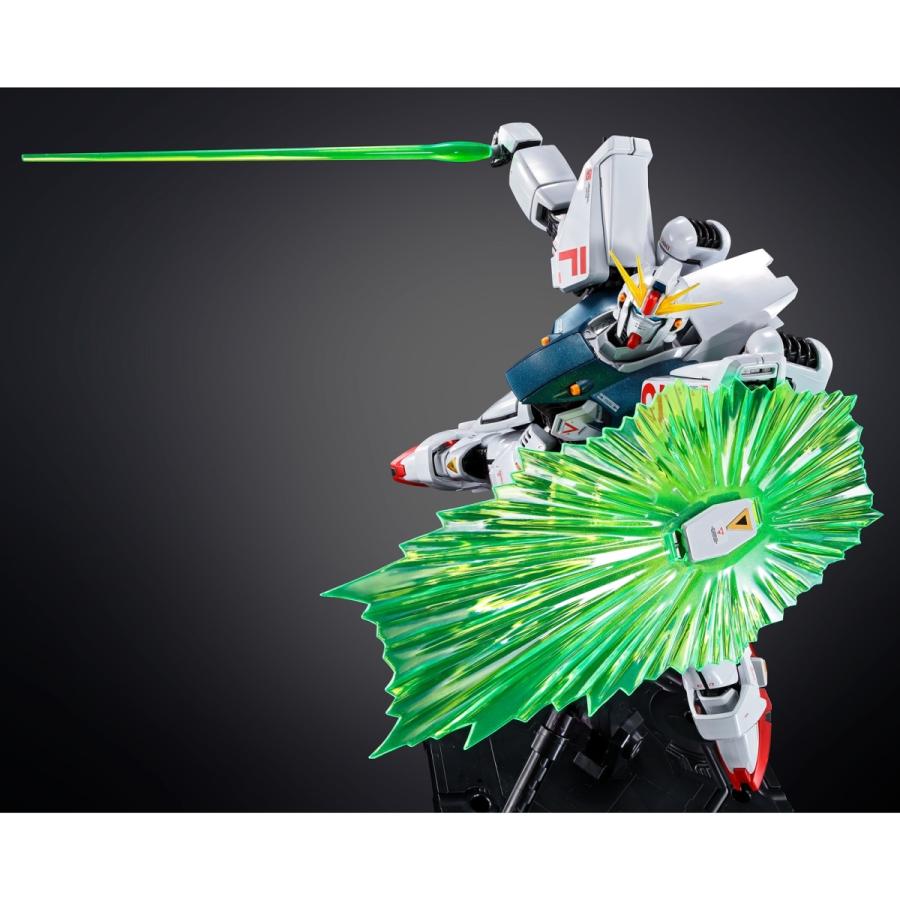 ガンダム MG 1/100 ガンダムF91 Ver. 2.0 チタニウム