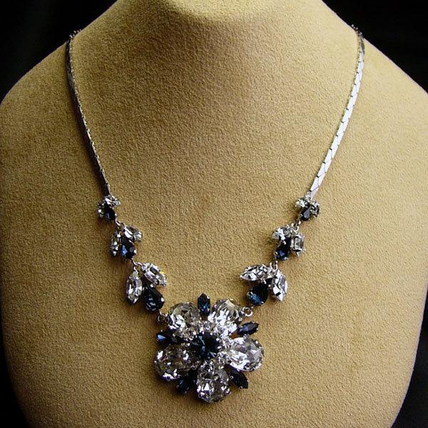 ネックレス ドイツ製 スワロフスキー クリスタル 大粒 ガラス 花 ロンド ブルー | 