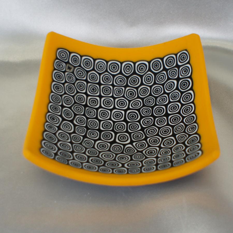 ベネチアングラス 角皿 小 約83mm×83mm×高さ22〜35mm ミルフィオーリ
