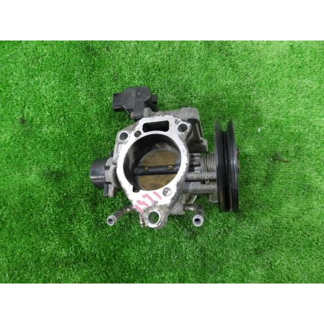 トヨタ アルファード スロットルボディ