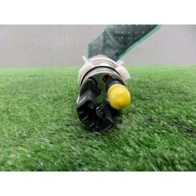 フォード エコスポーツ ABA-MAJUEJ 燃料ポンプ/フューエルポンプ UEJ 0580107004 221398 : ...