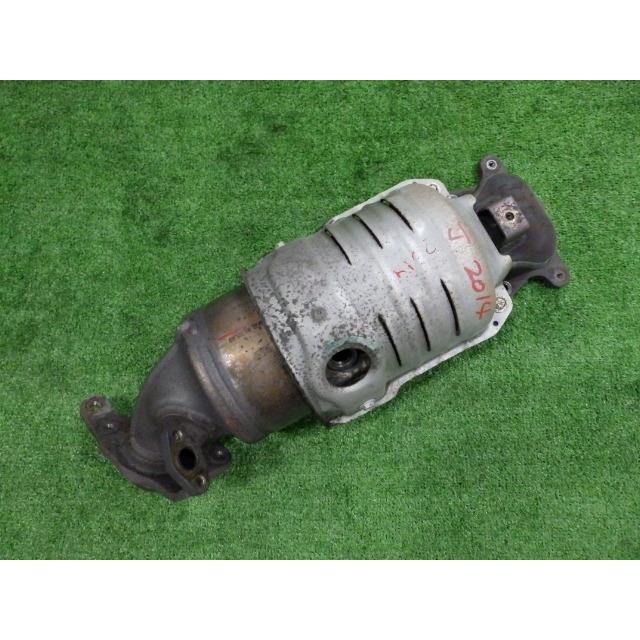 ステップワゴン DBA-RK1 触媒/コンバーター R20A NH731P SB 18160-R0A