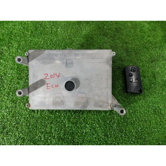 ステップワゴン DBA-RK1 エンジンコンピューター/ECU R20A NH731P