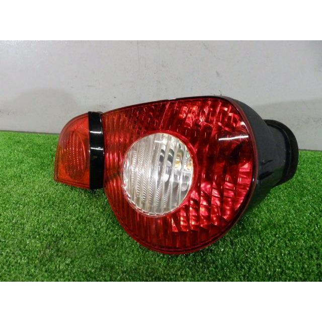 BMW Z4 E85 GH-BT22 右テールランプ 226S 020000010202 021422 230056