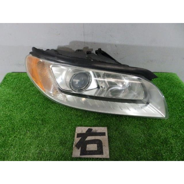 ボルボ V70 DBA-BB5254W 右ライト/右ヘッドライト 6334200001 31214350 