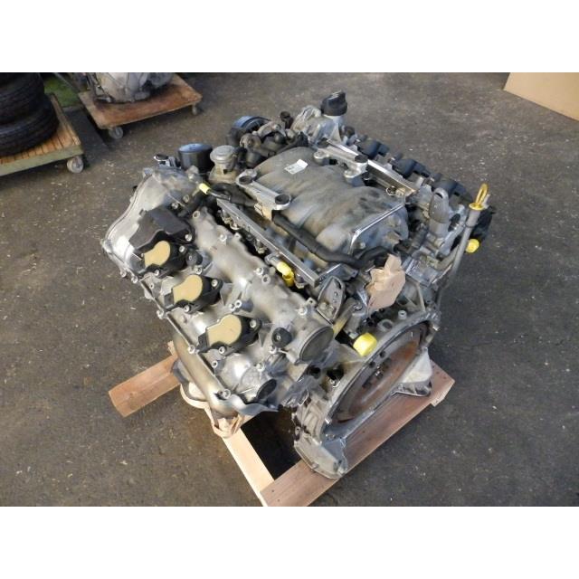 ジャンク!! ベンツ Eクラス W211 DBA-211056C エンジン 272 0720910366