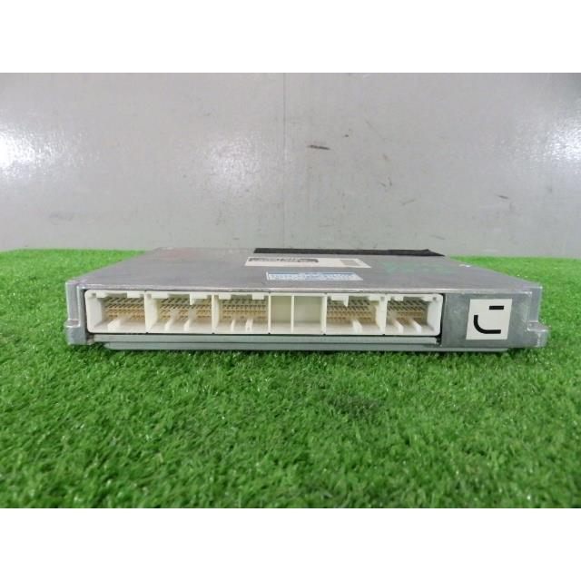 ヴォクシー/VOXY DBA-AZR60G エンジンコンピューター/ECU 1AZ-FSE 202 212000-2780 89661-28B20  231215 コア返却必要です!!