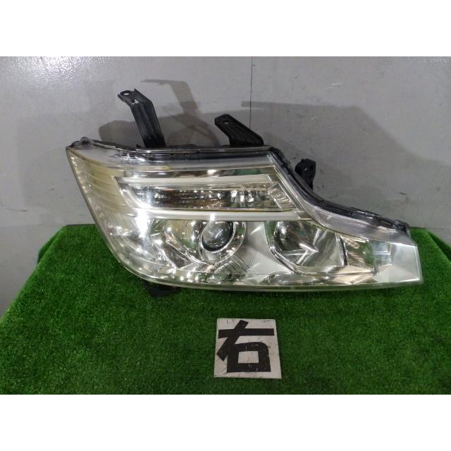 ステップワゴンスパーダ DBA-RK5 後期 右ライト/右ヘッドライト R20A