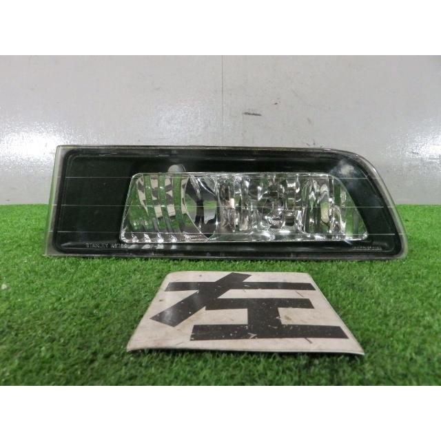 アコード左フォグランプ アコード GF-CF6 左フォグランプ F23A NH552M1 R6789 231537 : 株式