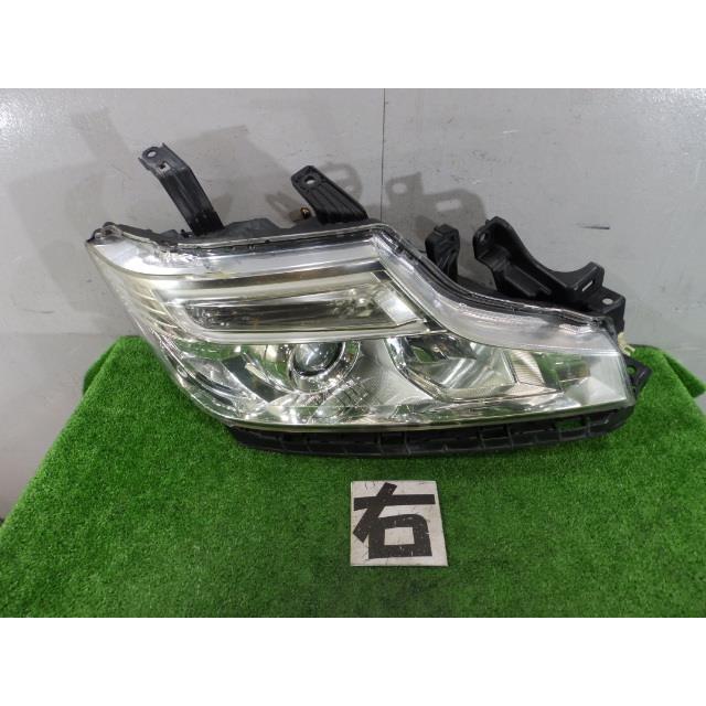 ステップワゴンスパーダ DBA-RK5 後期 右ライト/右ヘッドライト R20A